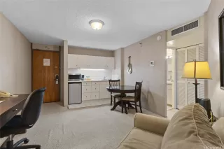 Photo #3: 202609875 Listing 