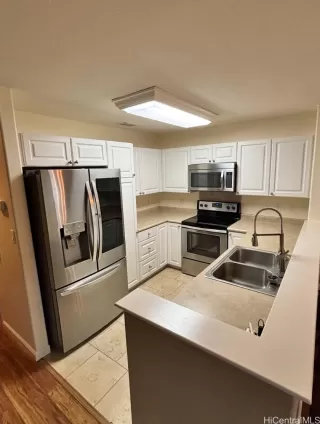 Photo #3: 202609879 Listing 