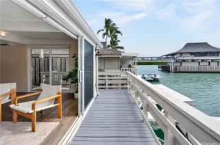 Photo #2: 202609918 Listing 