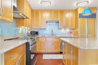 Photo #6: 202609922 Listing 