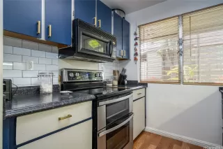 Photo #4: 202609953 Listing 