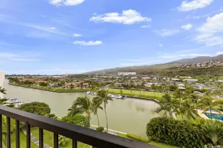 Photo #5: 202609979 Listing 