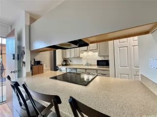 Photo #2: 202610004 Listing 