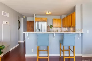 Photo #2: 202610052 Listing 