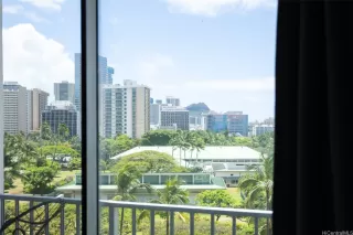 Photo #4: 202610054 Listing 