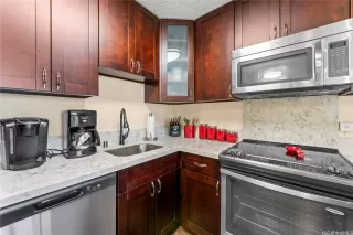 Photo #2: 202610066 Listing 