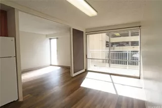 Photo #6: 202610105 Listing 