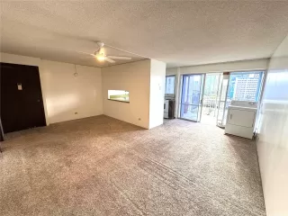Photo #3: 202610135 Listing 