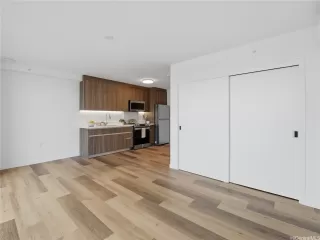 Photo #4: 202610162 Listing 