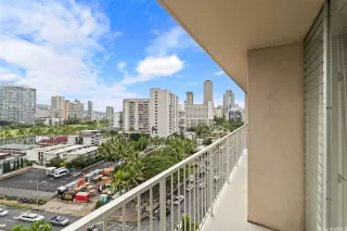 Photo #6: 202610232 Listing 