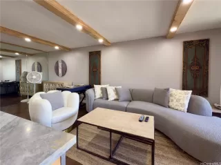 Photo #6: 202610254 Listing 