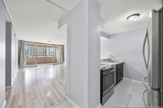 Photo #3: 202610257 Listing 