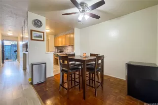 Photo #4: 202610288 Listing 