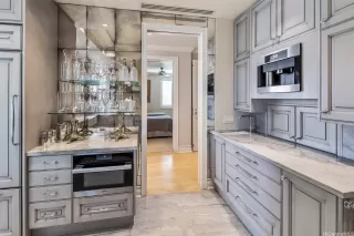 Photo #3: 202610300 Listing 