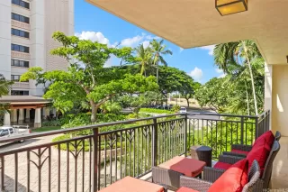 Photo #2: 202610304 Listing 