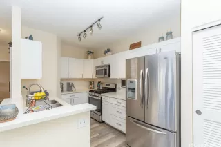 Photo #6: 202610311 Listing 