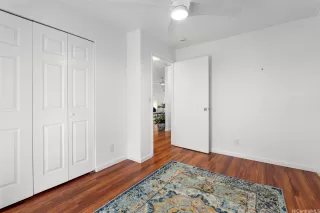 Photo #4: 202610327 Listing 