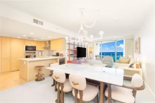 Photo #2: 202610345 Listing 