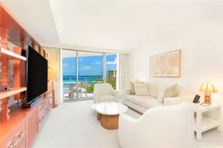 Photo #3: 202610345 Listing 