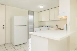 Photo #3: 202610386 Listing 