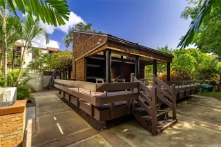 Photo #3: 202610419 Listing 