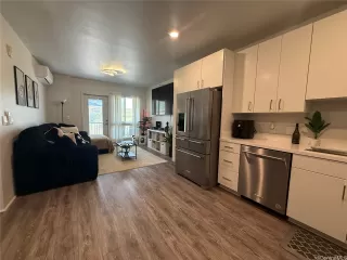Photo #2: 202610426 Listing 