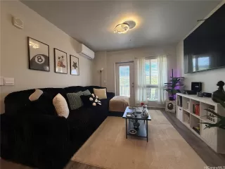 Photo #3: 202610426 Listing 