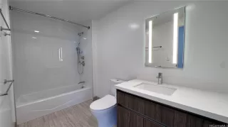 Photo #6: 202610462 Listing 