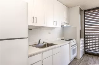 Photo #3: 202610485 Listing 