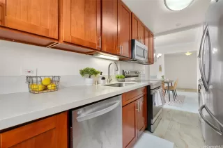 Photo #6: 202610501 Listing 