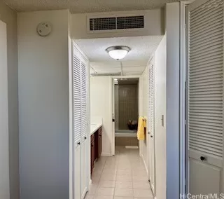 Photo #6: 202610505 Listing 