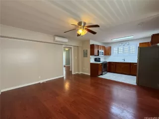 Photo #2: 202610524 Listing 