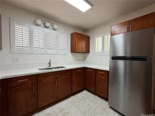 Photo #4: 202610524 Listing 
