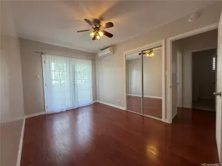 Photo #6: 202610524 Listing 