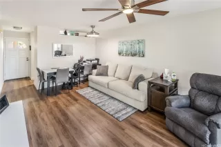 Photo #3: 202610527 Listing 