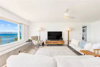 Photo #5: 202610568 Listing 