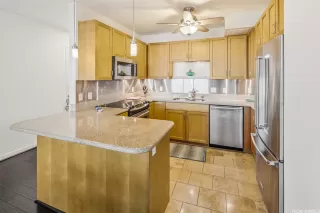 Photo #6: 202610586 Listing 
