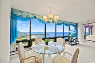 Photo #5: 202610607 Listing 