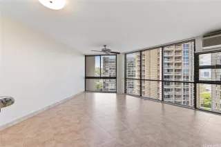 Photo #5: 202610609 Listing 