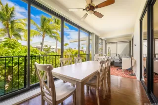 Photo #3: 202610613 Listing 