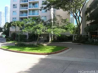 Photo #2: 202610638 Listing 