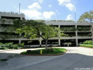 Photo #3: 202610638 Listing 