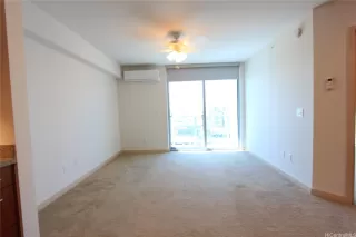 Photo #4: 202610654 Listing 
