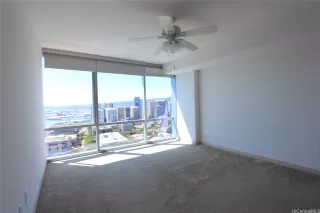 Photo #6: 202610654 Listing 