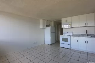 Photo #3: 202610667 Listing 