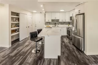 Photo #4: 202610670 Listing 