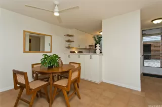 Photo #5: 202610676 Listing 