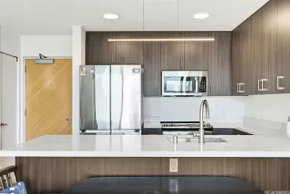 Photo #6: 202610718 Listing 