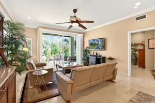 Photo #4: 202610721 Listing 