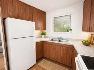 Photo #4: 202610753 Listing 